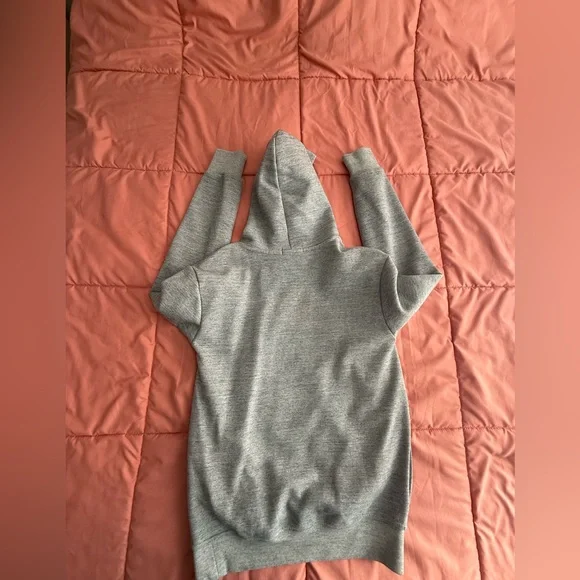 Ralph Lauren Gray Hoodie with Black LogoPullover Great Condition Barley worn